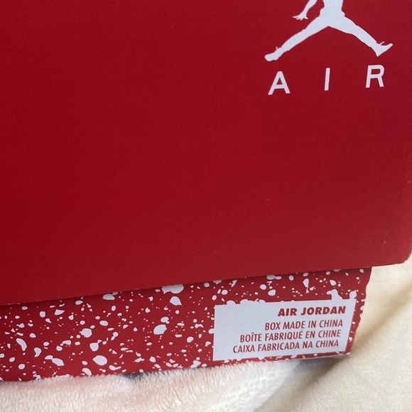Jordan Oreo 🍪 red / white 6 never worn size 10.5 mens payed $250 asking $225 - Picture 5 of 11